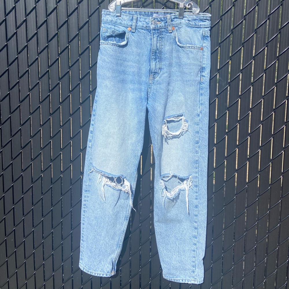 Zara Ripped Jeans - Picture 1 of 1